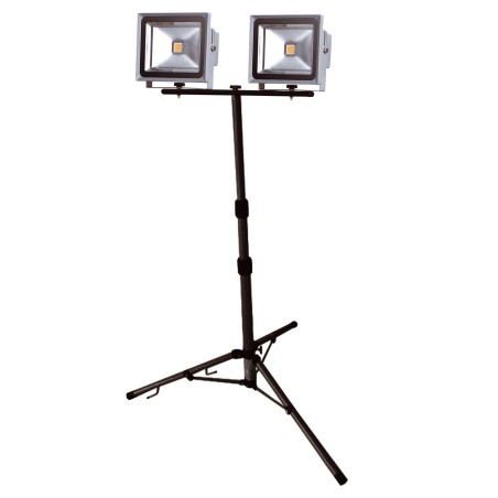 TRIPODE + 2 FOCOS LED 30 W