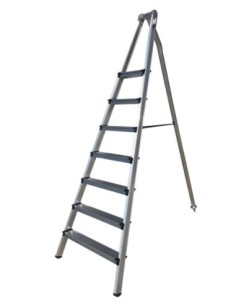 Escalera agrícola peldaño ancho - Cónica  SVELT