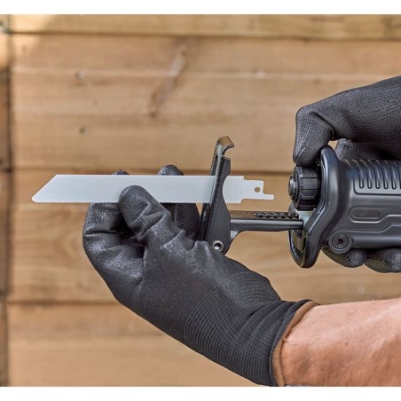 Sierra Sable 750w Bes301-qs Bd