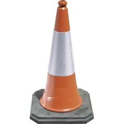 Cono Señalizacion Polietileno 750 Mm